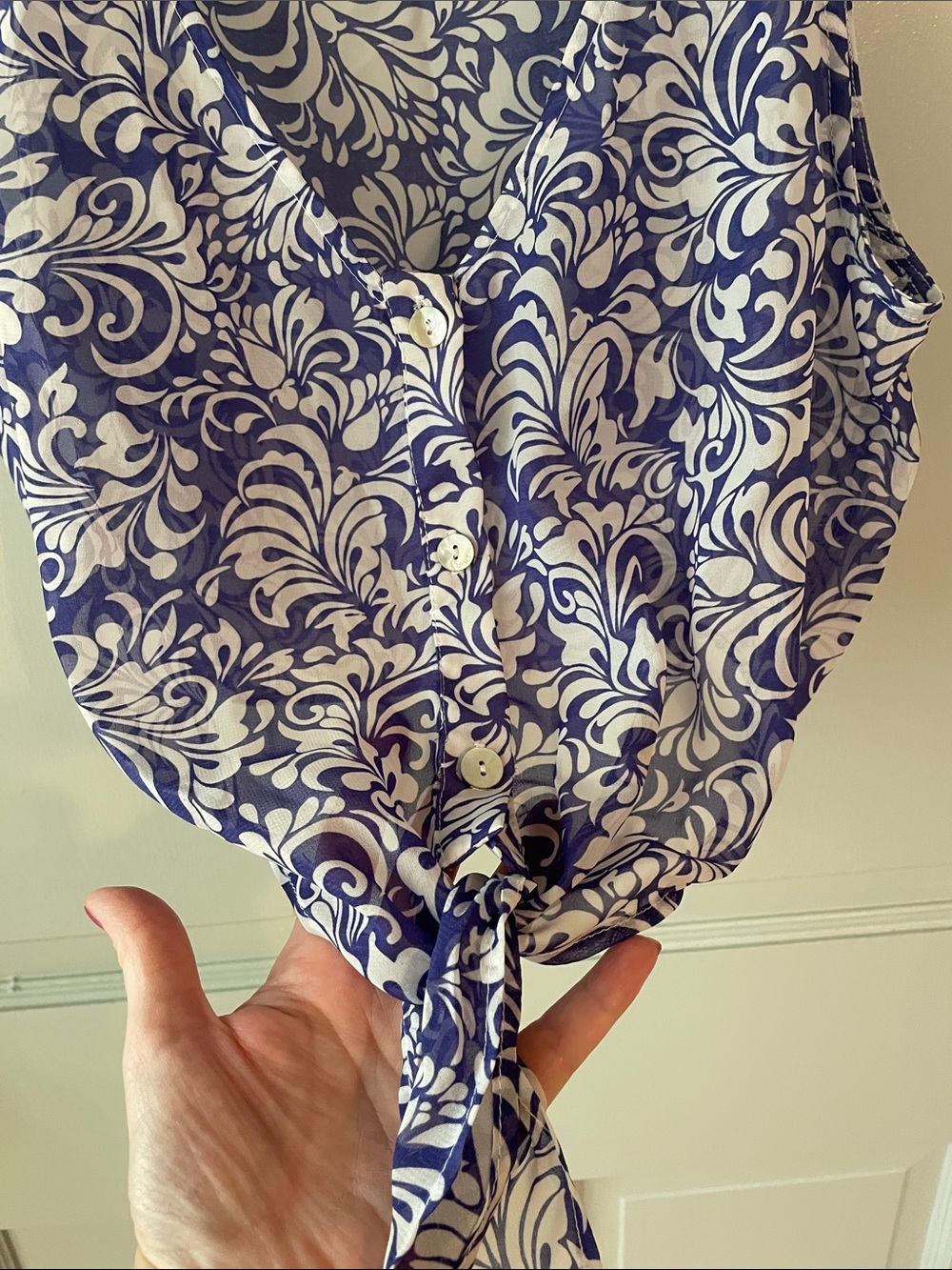 Show Me Your MuMu Tie-Front Lightweight Camisole M - Picture 7 of 12